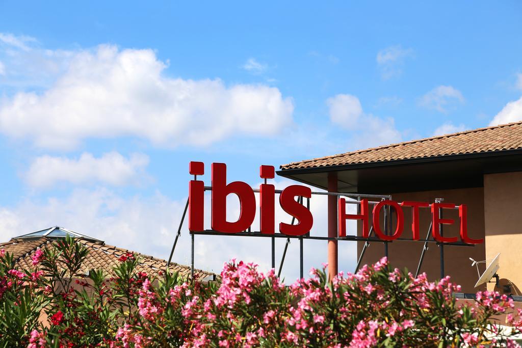 Ibis Aubenas Hotel Luaran gambar